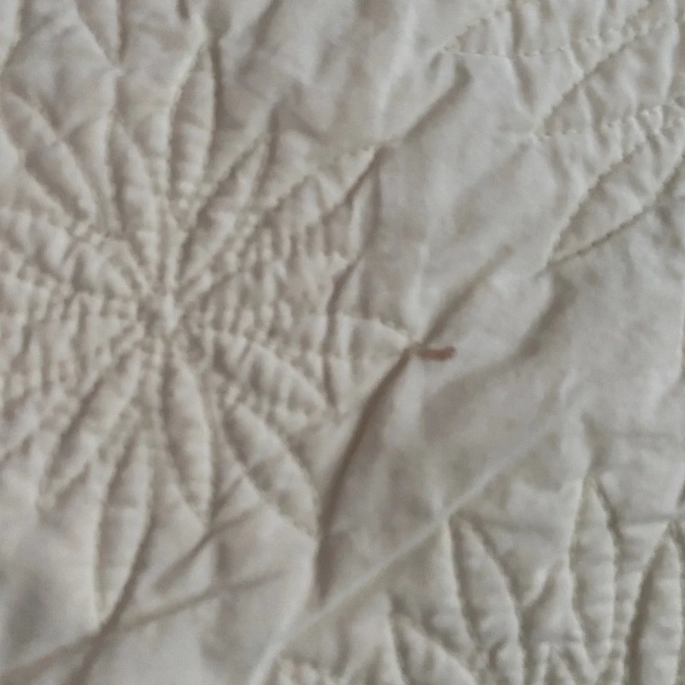 Vintage Yellow Starburst Quilted Bedspread Floral Medallion‎ Throw Stained